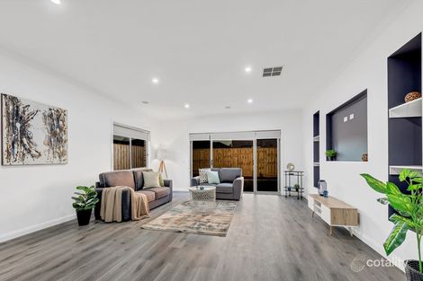 Property photo of 43 Latchford Drive Mickleham VIC 3064