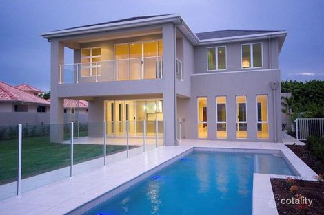 Property photo of 2227 Glengallon Way Hope Island QLD 4212