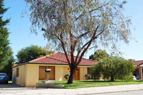 33 Cervantes Loop, Yangebup, WA 6164