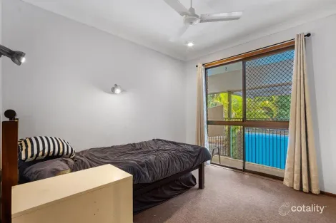 Property photo of 38 Hillview Parade Ashmore QLD 4214