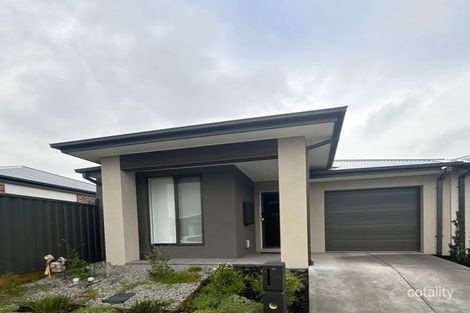 Property photo of 26 Chamomile Road Kalkallo VIC 3064
