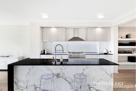 Property photo of 11 Minorca Circuit Hamlyn Terrace NSW 2259