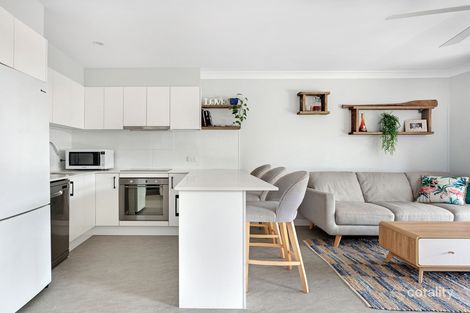 Property photo of 2/19 Walker Avenue Palm Beach QLD 4221