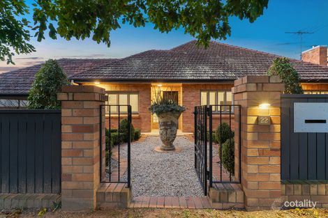 Property photo of 22 Seventh Avenue St Lucia QLD 4067