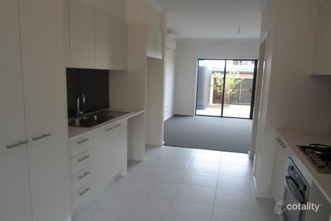 Property photo of 82 Queen Circuit Sunshine VIC 3020