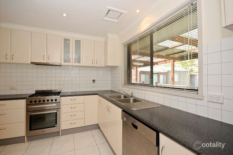Property photo of 11 Robert Court Croydon VIC 3136