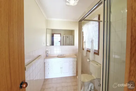 Property photo of 2 Wattle Drive Numurkah VIC 3636