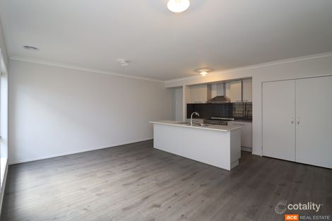 Property photo of 17 Plenitude Road Tarneit VIC 3029