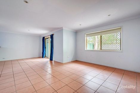 Property photo of 37 Baxter Crescent Forest Lake QLD 4078