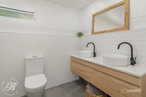 Property photo of 1703 Booral Road Girvan NSW 2425