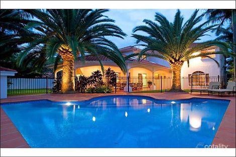 Property photo of 39 Coneyhurst Crescent Carindale QLD 4152