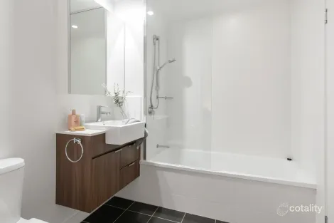 Property photo of 604/38 Helen Street Teneriffe QLD 4005