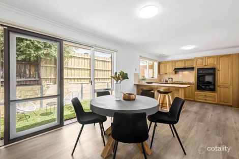 Property photo of 2/239 Williamsons Road Templestowe VIC 3106