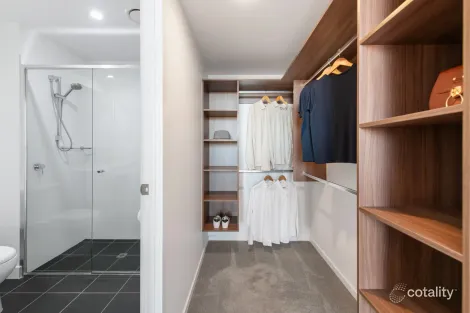 Property photo of 604/38 Helen Street Teneriffe QLD 4005