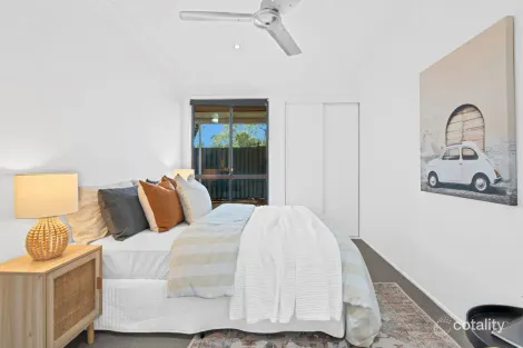 Property photo of 2/44 Mojave Drive Burleigh Waters QLD 4220