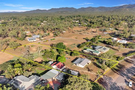 Property photo of 22 Endeavour Road Bluewater Park QLD 4818