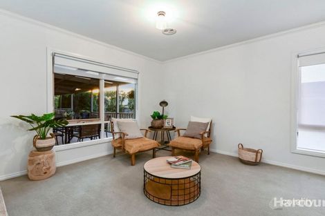 Property photo of 3 Milparinka Way Berwick VIC 3806
