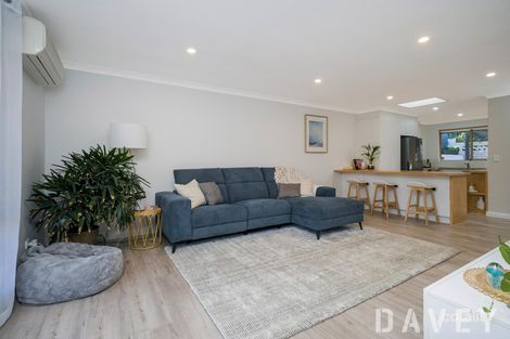 3/34 Edgehill St, Scarborough, WA 6019