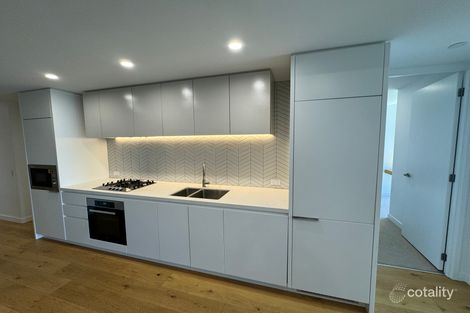 2205/3 Young St, Box Hill, VIC 3128