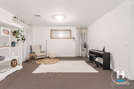 Property photo of 4 Allerton Way Roxburgh Park VIC 3064