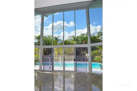 Property photo of 20 Woolner Place Mount Ommaney QLD 4074