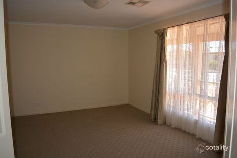 Property photo of 32 Maireana Circuit Roxby Downs SA 5725
