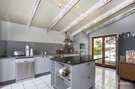 Property photo of 18 Olive Grove Balmoral QLD 4171