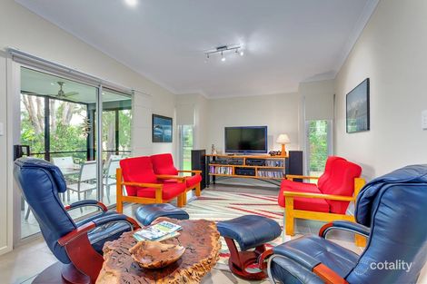 Property photo of 18 Mitchell Street Tin Can Bay QLD 4580