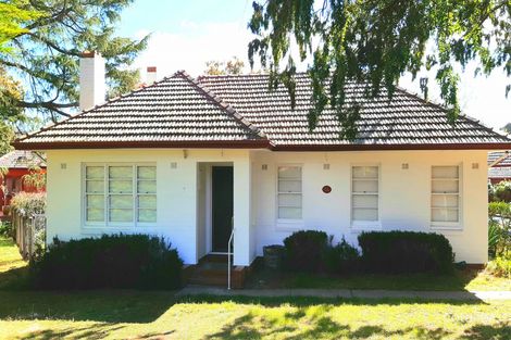 56 Captain Cook Cres, Griffith, ACT 2603