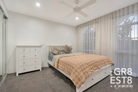 Property photo of 12 Jacinta Drive Cranbourne West VIC 3977