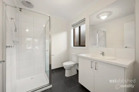 Property photo of 89 Grassbird Drive Point Cook VIC 3030