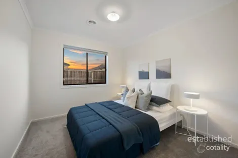Property photo of 89 Grassbird Drive Point Cook VIC 3030