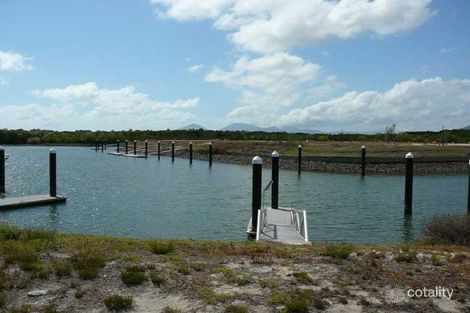 Property photo of 33 Harbour Drive Trinity Park QLD 4879