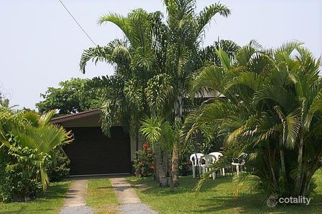 14 Lois St, Mooroobool, QLD 4870