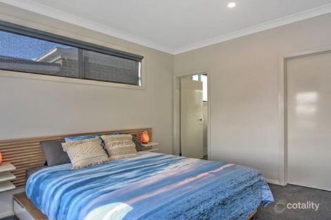 Property photo of 17 Milton Street Tullimbar NSW 2527