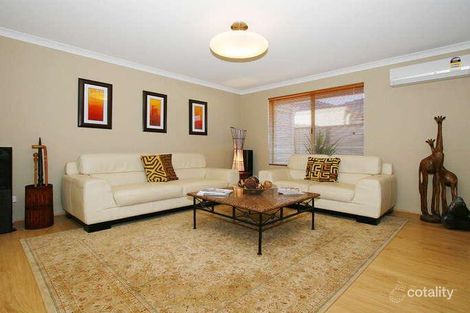 Property photo of 16 Butchart Turn Aubin Grove WA 6164