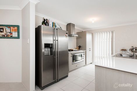 Property photo of 32 Langdon Loop Caversham WA 6055