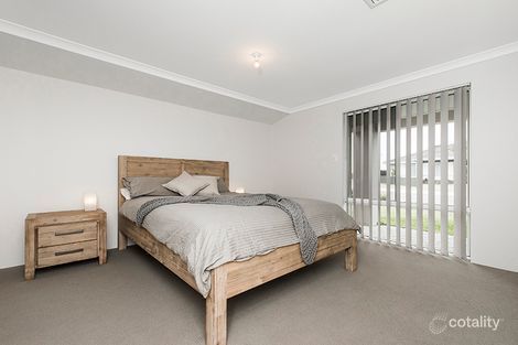 Property photo of 32 Langdon Loop Caversham WA 6055