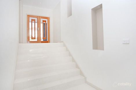 Property photo of 12 Myrtle Close Jerrabomberra NSW 2619