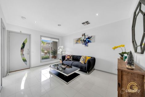Property photo of 2 Flemington Way Clyde North VIC 3978