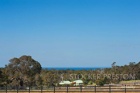 136 Balmoral Dr, Quindalup, WA 6281