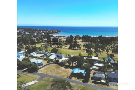 37 Beach Cres, Greens Beach, TAS 7270