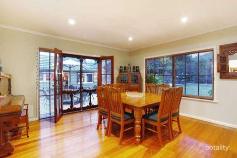 Property photo of 4 Therese Avenue Mount Waverley VIC 3149