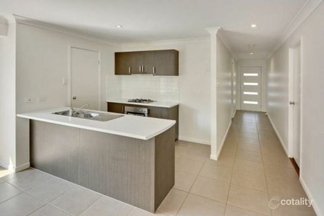 Property photo of 8 Brook Avenue Sippy Downs QLD 4556