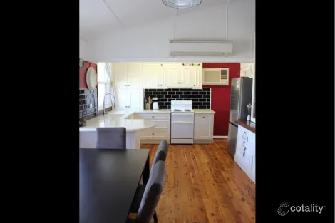 Property photo of 118 Myrtle Street Gilgandra NSW 2827