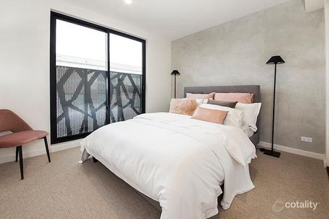 Property photo of 6/26 Warleigh Grove Brighton VIC 3186