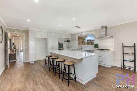 Property photo of 42 Mayfield Parade Strathdale VIC 3550