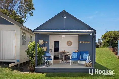 134 Campbells Cove Rd, Werribee South, VIC 3030