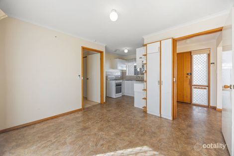 Property photo of 16 Pevensey Street Wendouree VIC 3355