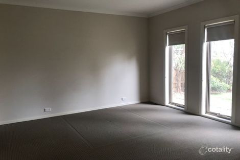 Property photo of 6 Ercildoune Court Cranbourne West VIC 3977